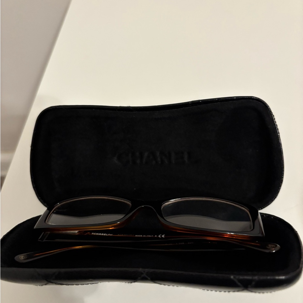Chanel Frames With Case - image 5